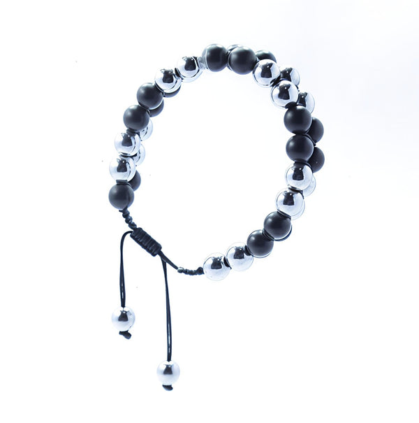 اسوره حجر هيماتيد طبيعي في عقيق اسود