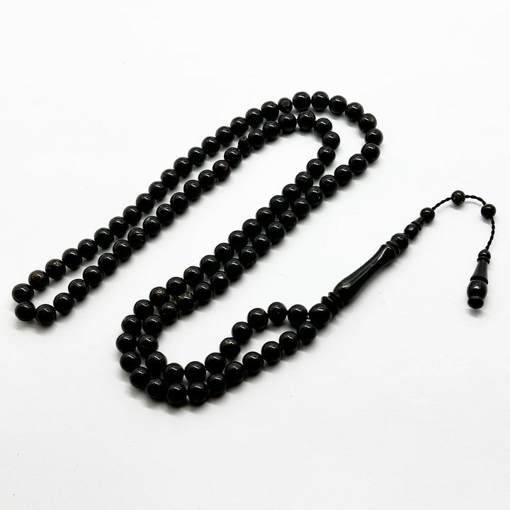 يسر بحر احمر 8 مل 99 حبايه