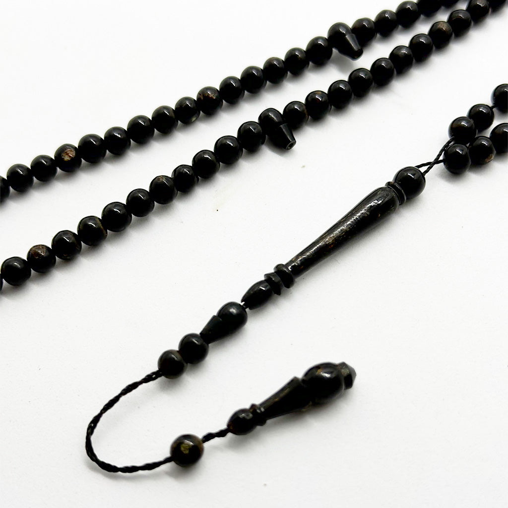 يسر بحر احمر 7 مل 99 حبايه